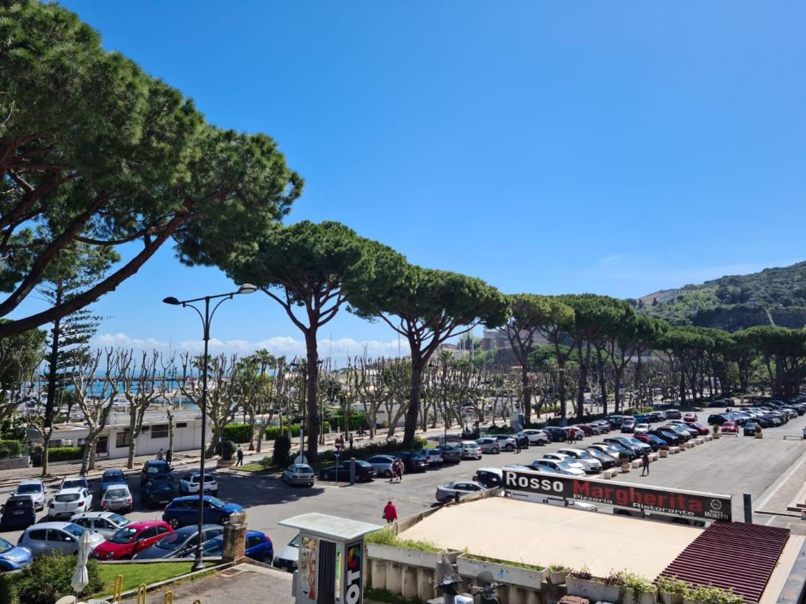 Appartamento Deluxe Centrale, Gaeta Exterior photo